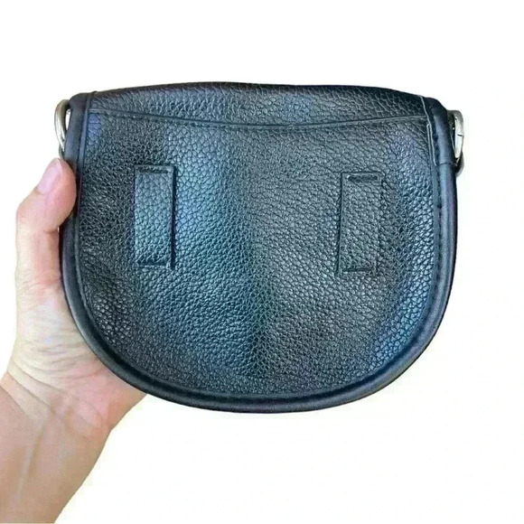 Steve Madden Black Crossbody Bag Belt with Silver Chain - Picture 4 of 9